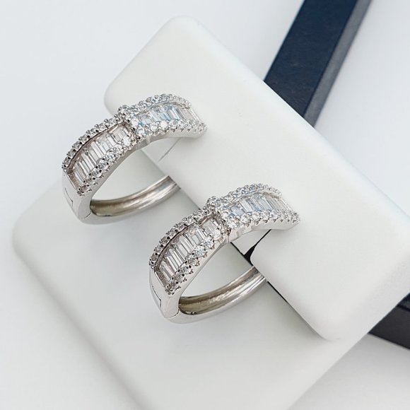 "925 Sterling Silver Cubic Zirconia Earrings, UU1P6A6147 - Picture 2 of 11